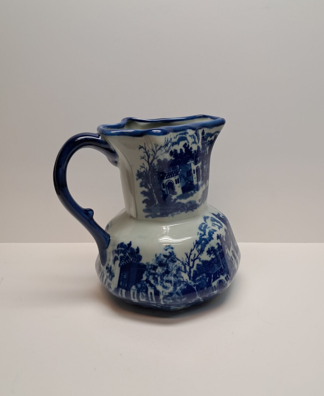 Victoria Ware Ironstone kannu