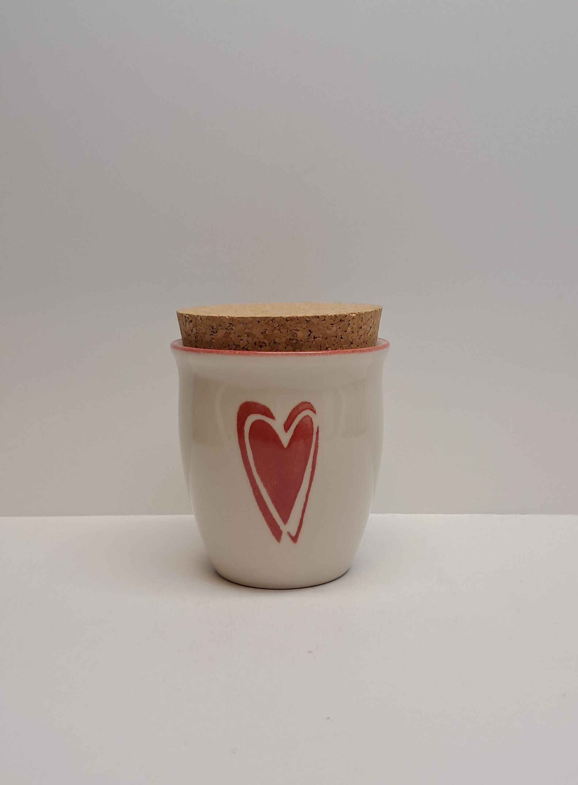 Pentik sydän purkki