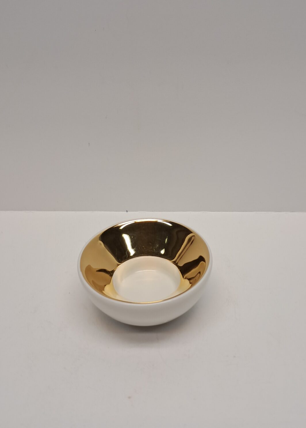 Arabia Kamelia tuikku