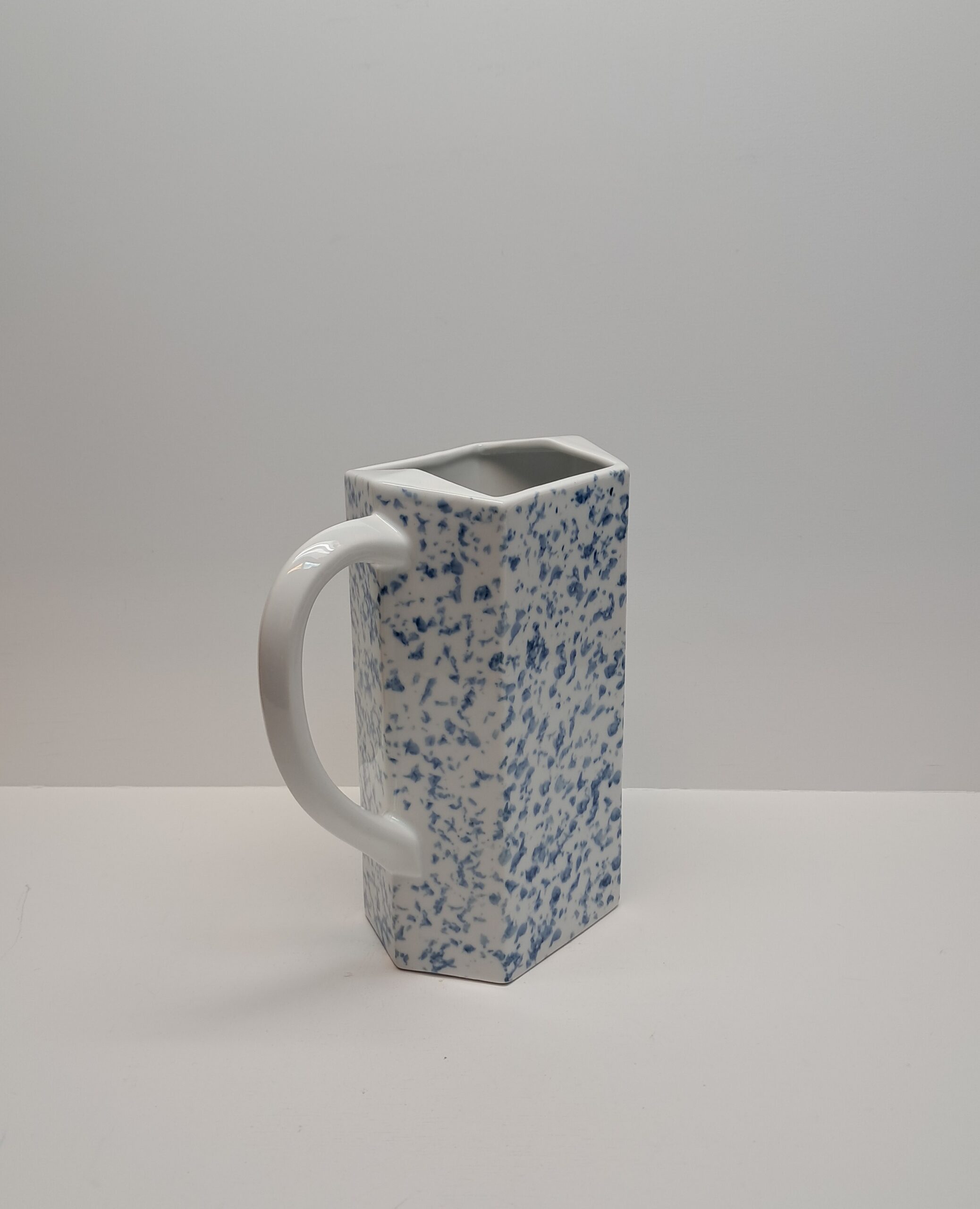 Pentik maito/mehupurkin kaadin - Image 2