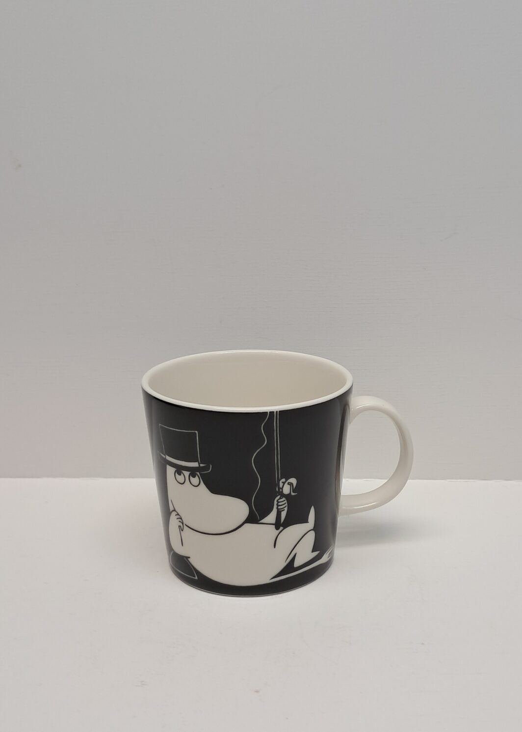 Arabia Muumimuki Muumipappa tuumiskelee