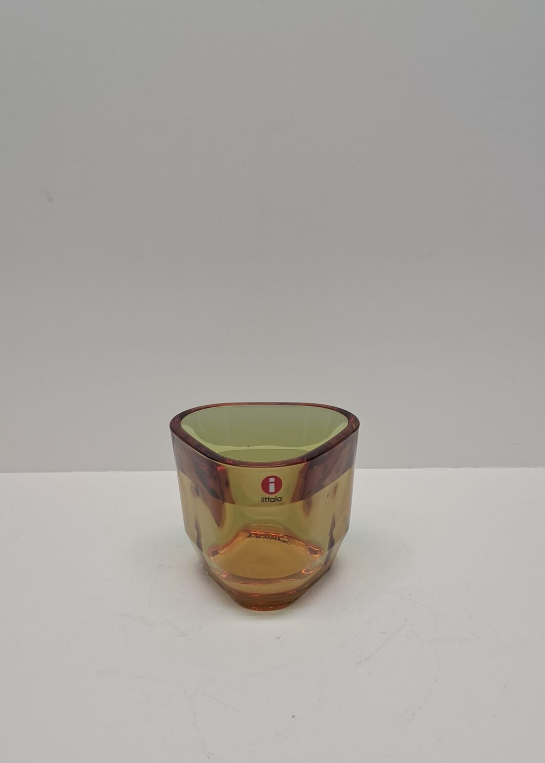 Iittala Tris kynttilälyhty ruusuoliivi