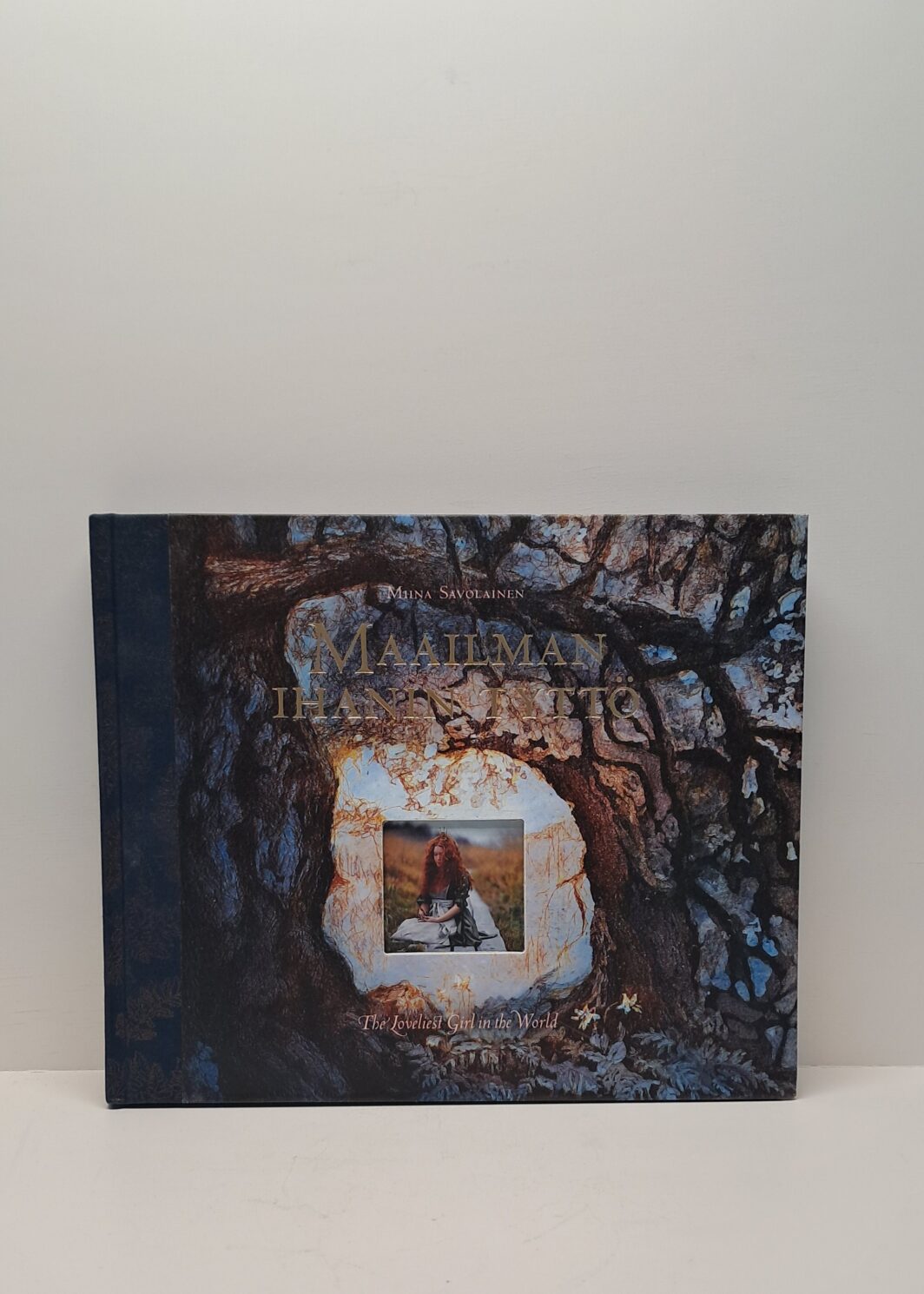 Miina Savolainen - Maailman ihanin tyttö