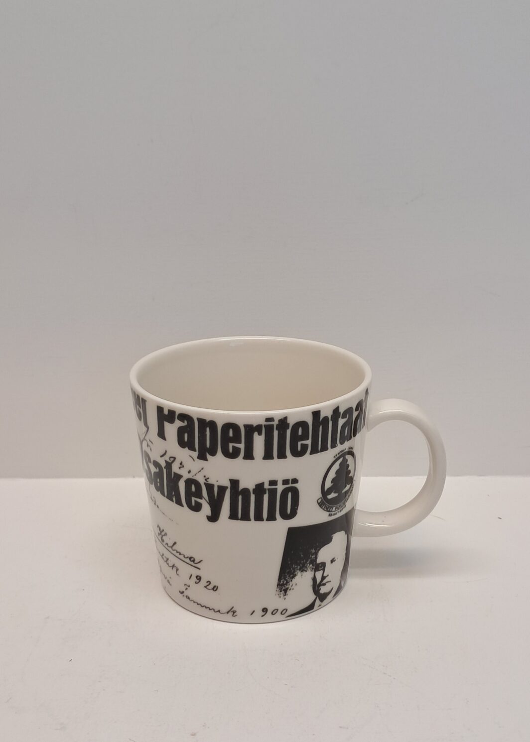 Arabia Yhtyneet Paperitehtaat muki